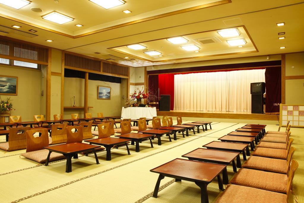 ฮิโนะตะนิ ออนเซน มิซุงิ รีสอร์ต Hotel สึ ภายนอก รูปภาพ